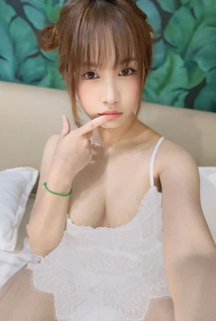みあ